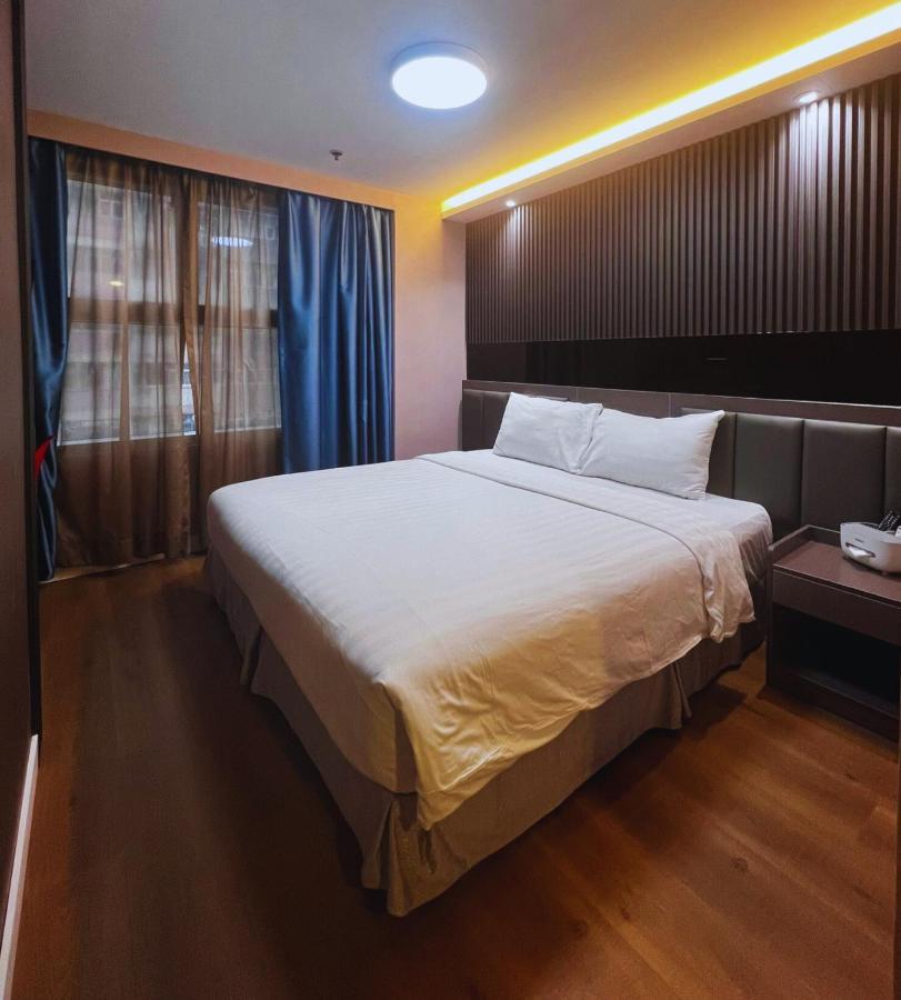 Hennessy Hotel Hong Kong Extérieur photo