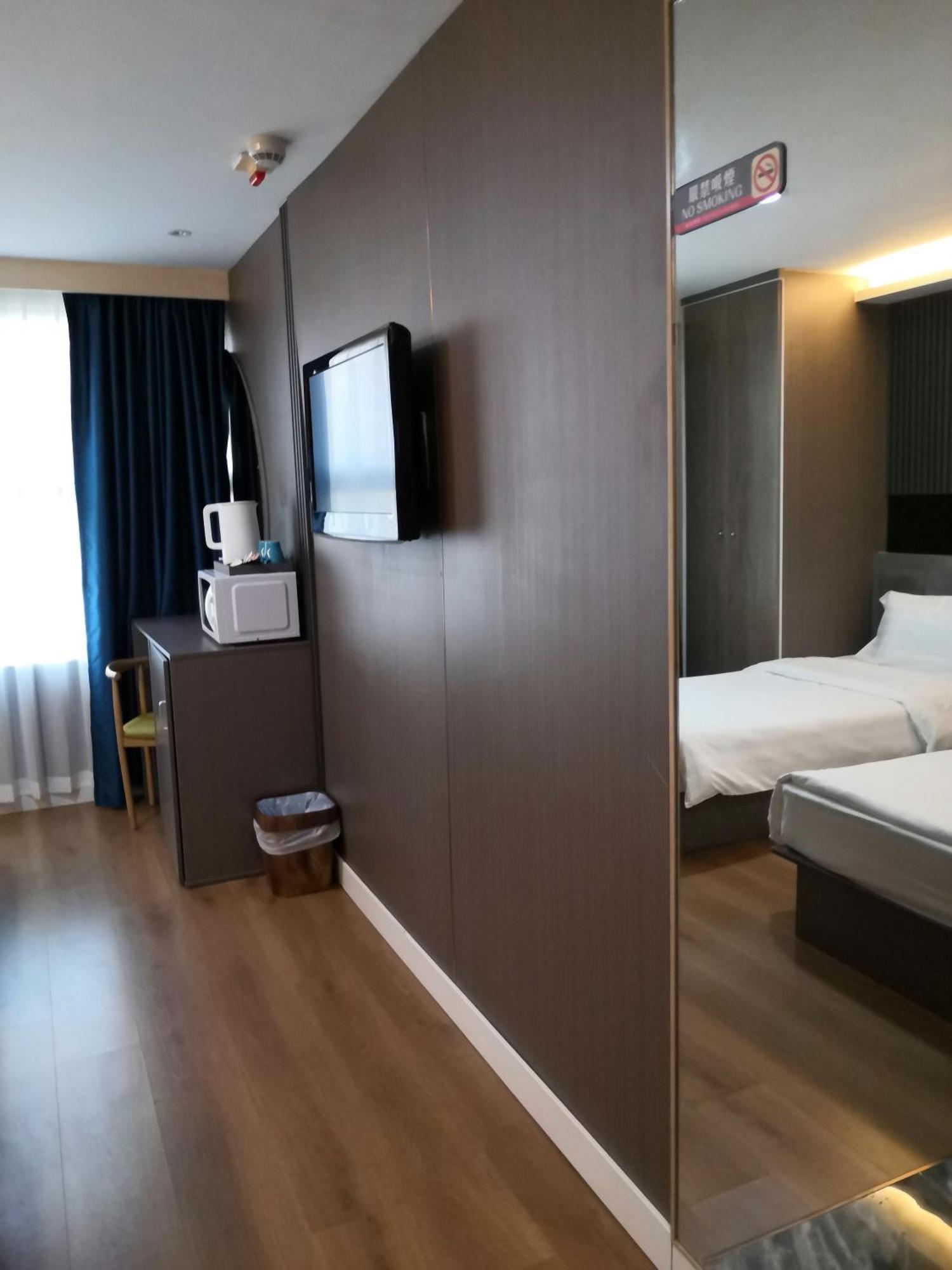 Hennessy Hotel Hong Kong Extérieur photo